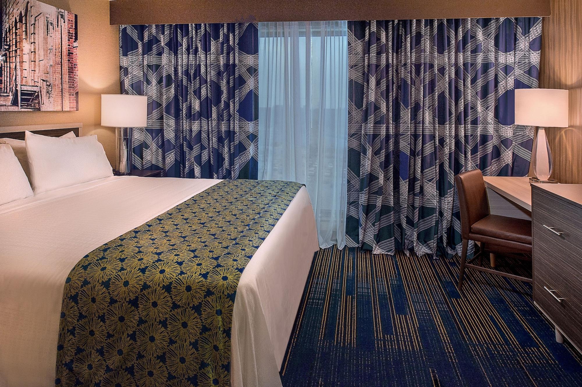 Hotelumiere At The Arch Hotel 4*